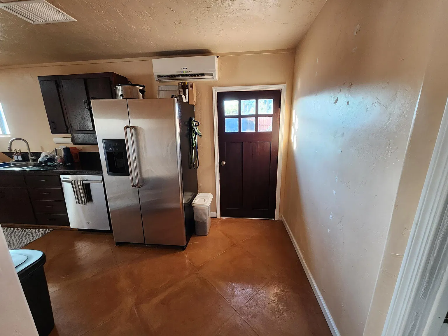 Studio, 350 sqft, $895 — Photo 4