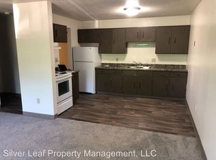 3435 S 10th St APT 9, Grand Forks, ND 58201