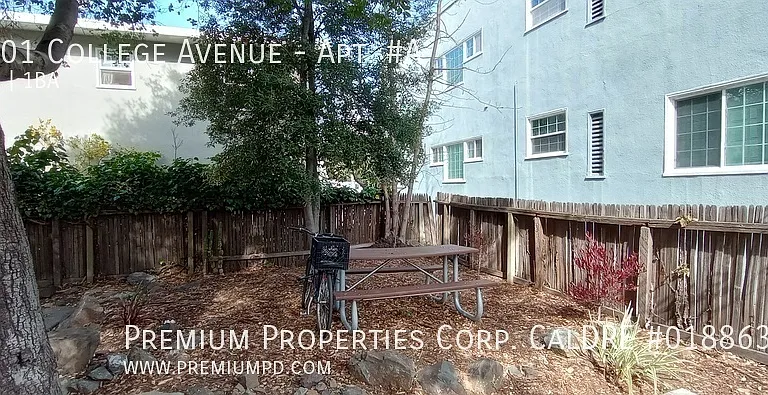 3001 College Ave #A — Photo 21