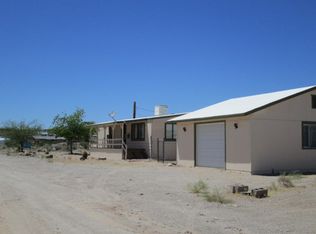 215 W Phantom Creek Ln, Meadview, AZ 86444