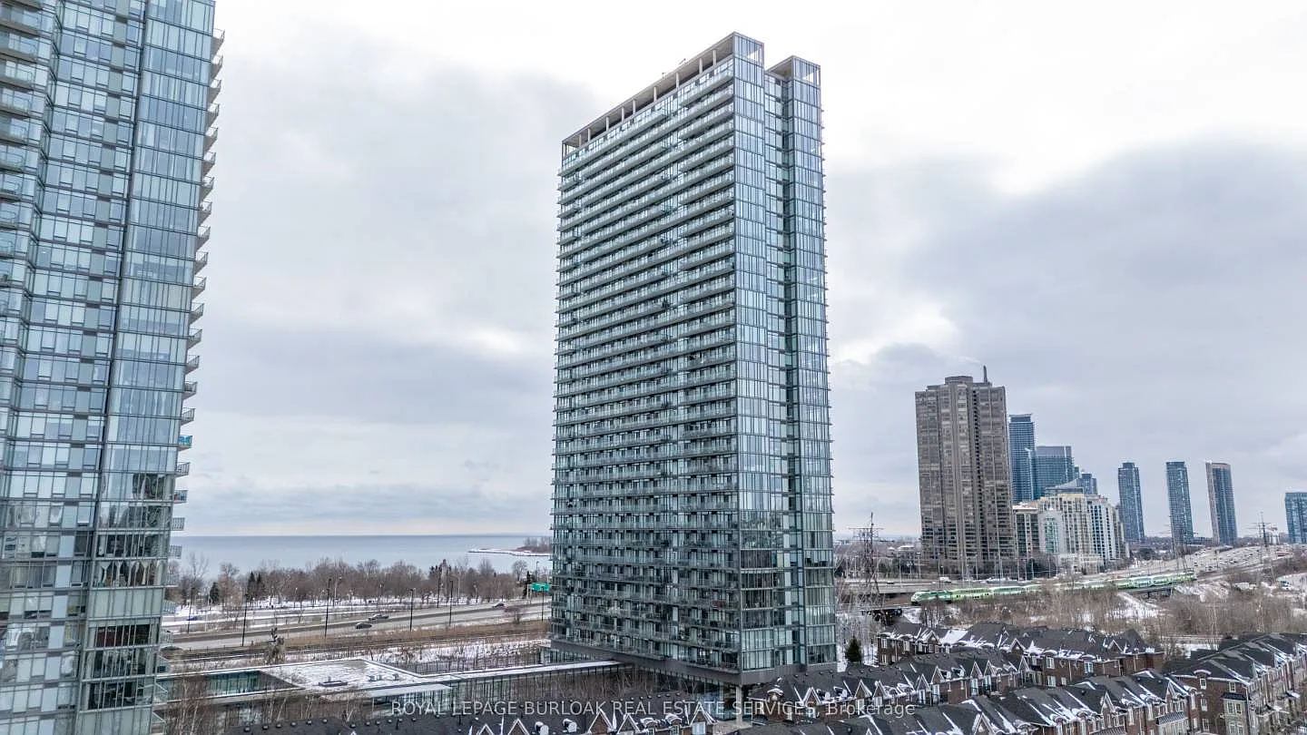 105 The Queensway #15 photo 1