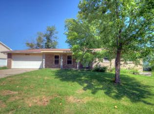 1742 S Sonora Dr, Columbia, MO 65201