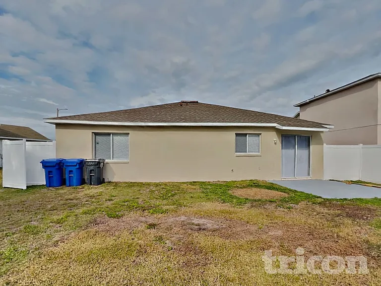 13228 Pike Lake Dr — Photo 19