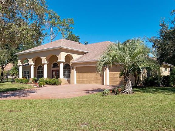 3rd image of 9 Coquina Cliff Cir