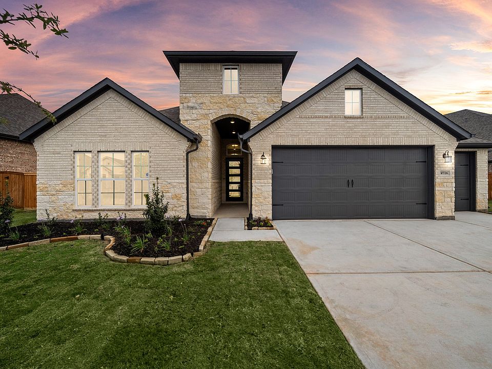 1st image of 10726 Painted Crescent Ct