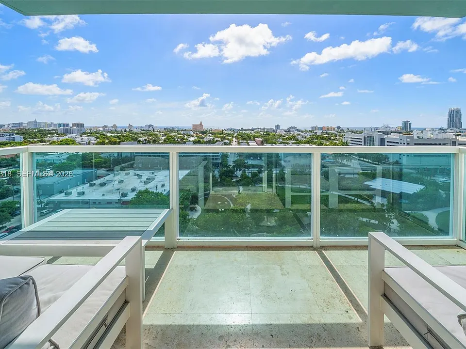 650 West Ave #1408