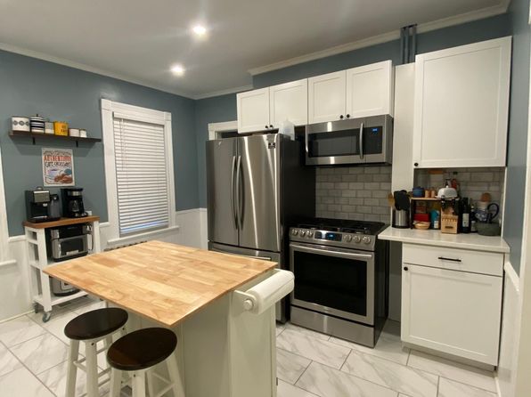 (undisclosed Address), Shelton, CT 06484