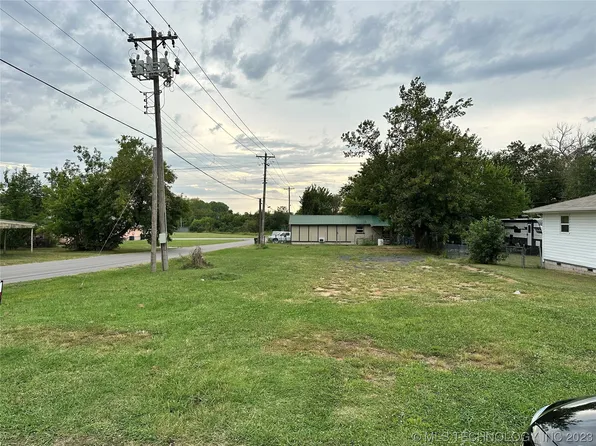 20 S Independence St, Sapulpa, OK 74066