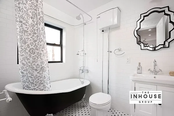 Sold by The InHouse Group | media 7