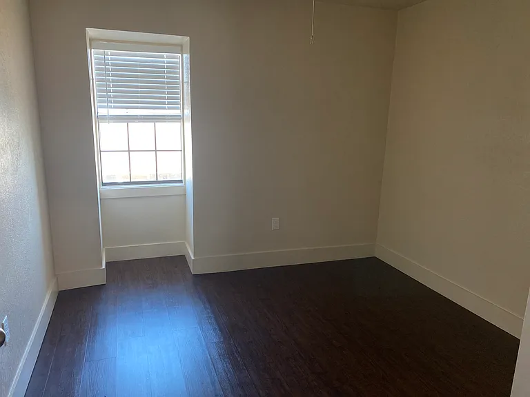 906 Frisco St #2 — Photo 10