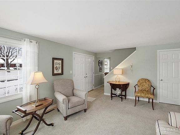 4th image of 1021 Van Arden Dr