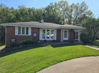 96 Moger Dr, Washington, PA 15301