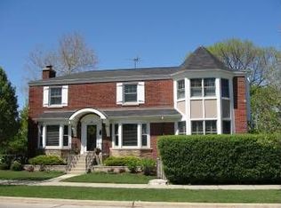 45 S Ridge Ave, Arlington Heights, IL 60005