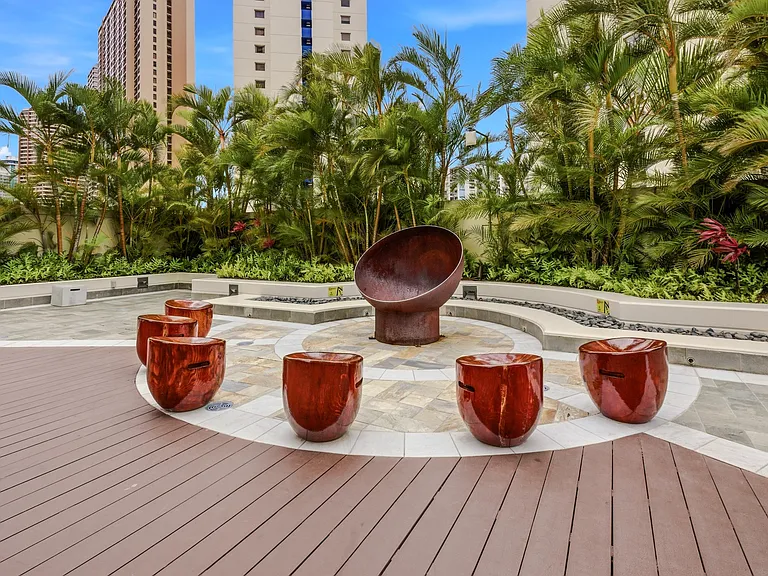 1837 Kalakaua Ave #703 — Photo 47