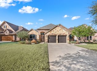 8121 Rock Elm Rd, Fort Worth, TX 76131