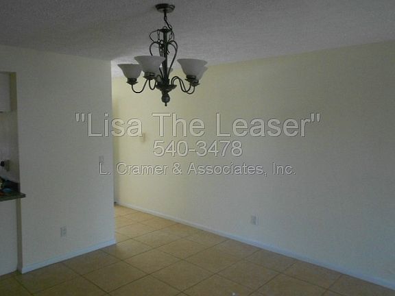 2nd image of 1615 SE 46th Ln APT 208