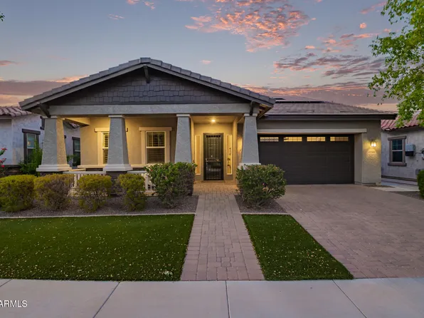 20584 W HILLCREST Boulevard, Buckeye, AZ 85396