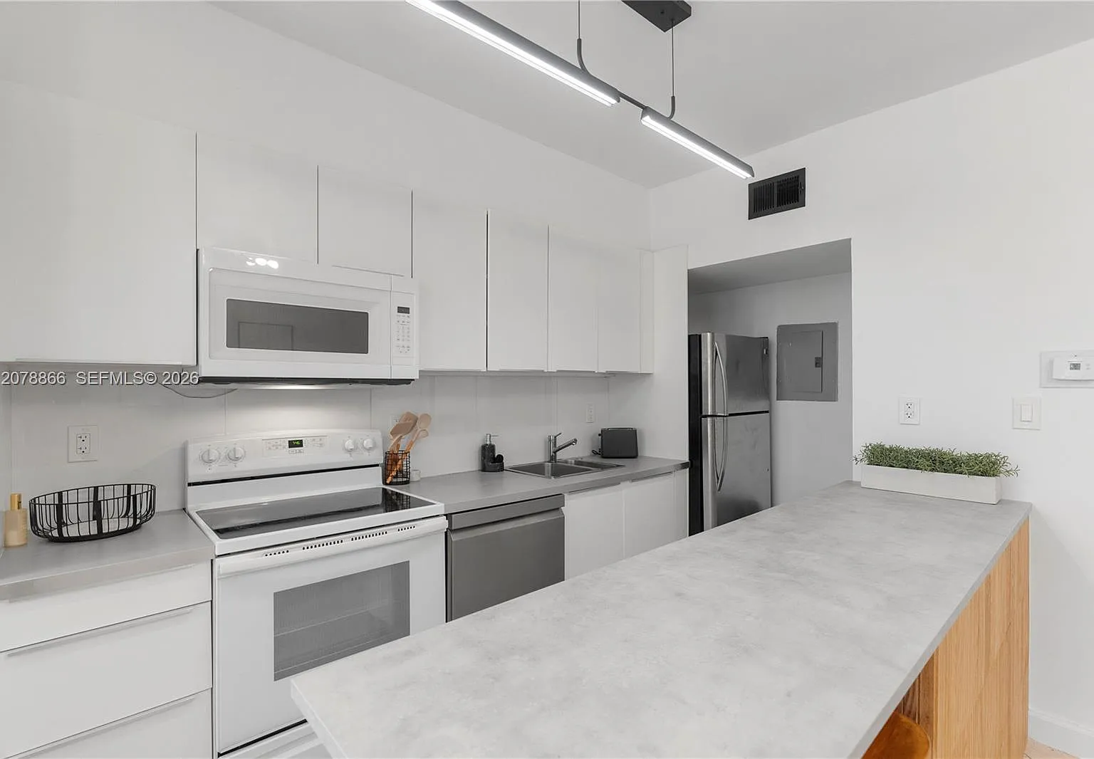 Lincoln View Condo — Photo 4