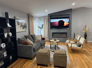 4214 S Bahama St, Aurora, CO 80013