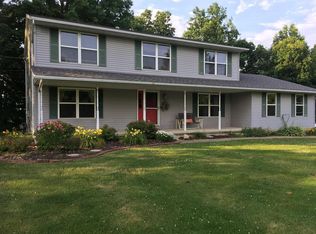 1192 Lakewood Rd, Willard, OH 44890