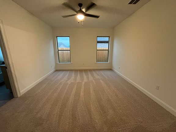 4th image of 218 Owl Dr