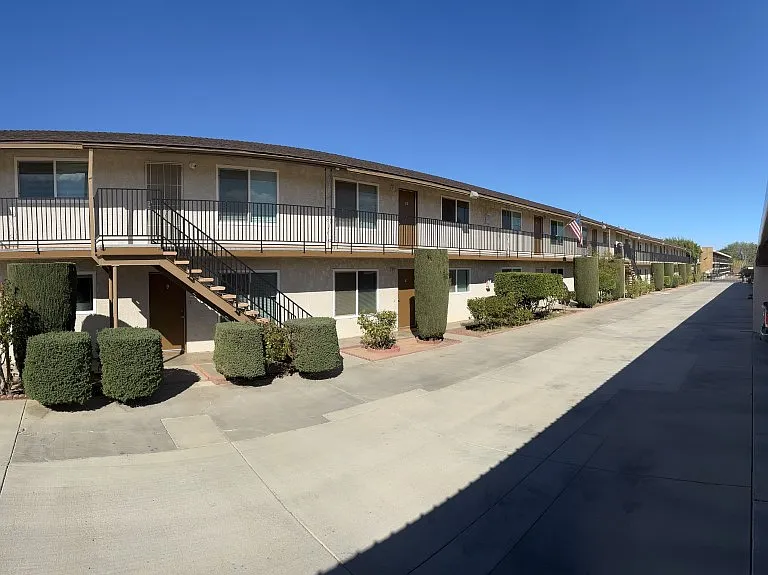5040 W Avenue L14 #15 — Photo 2