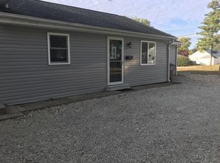 2061 13th St #2, Columbus, IN 47201