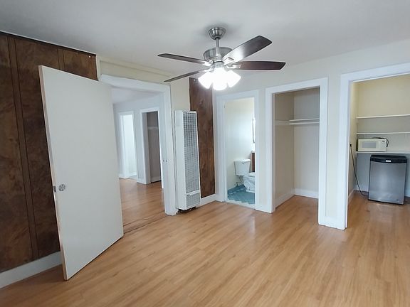 3rd image of 902 3rd St #19/20
