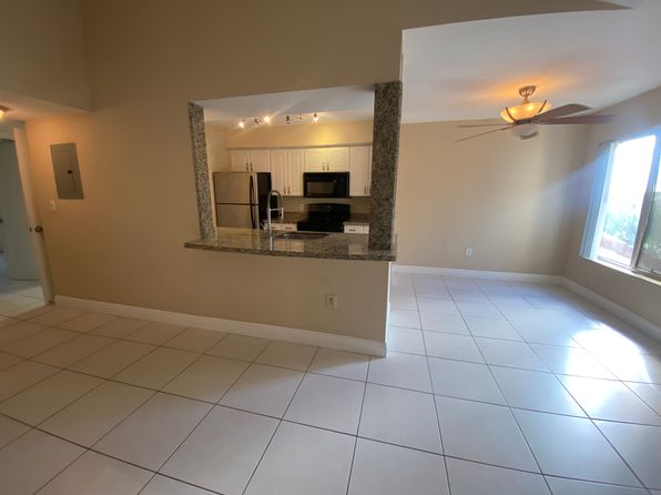 2667 NW 33rd St APT 2413
