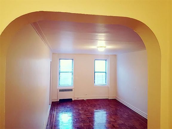 4th image of 590 Ocean Ave APT 4E
