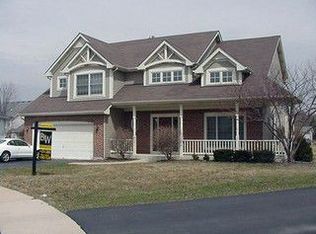 823 Aster Ct, North Aurora, IL 60542