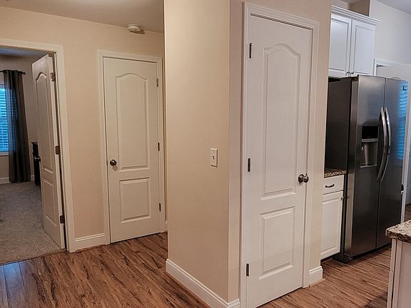4th image of 119 Covil Avenue Unit 202