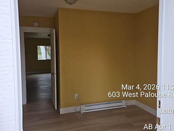 4th image of 603 W Palouse River Dr #A