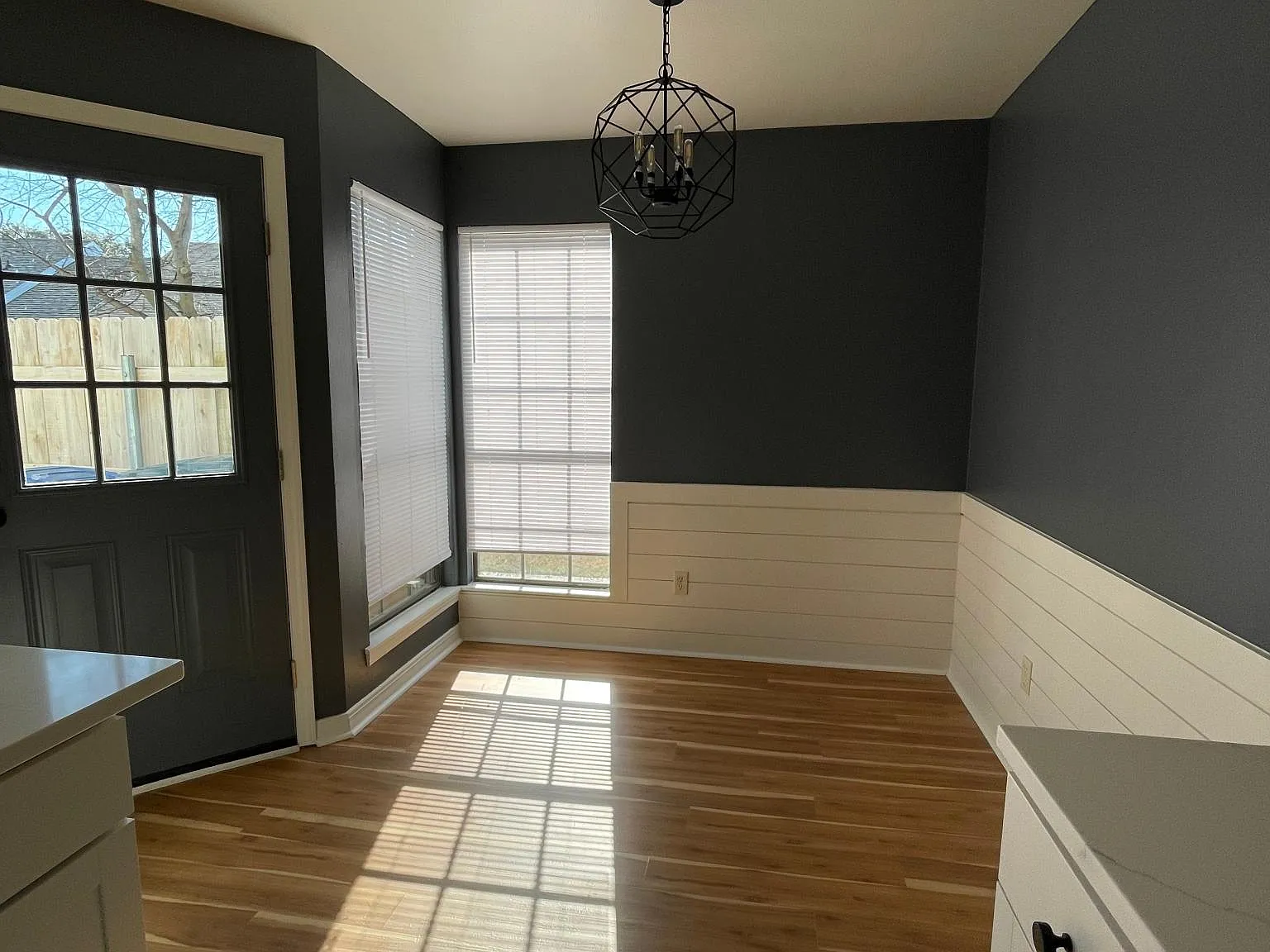 261 Settlers Park Dr — Photo 4