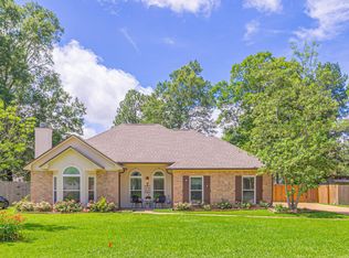 24 Estates Dr, Flowood, MS 39232