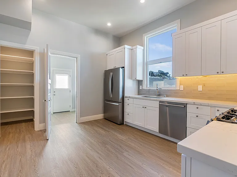 8 Whitney St #8 — Photo 13