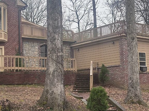 3rd image of 8071 Dogwood Rd