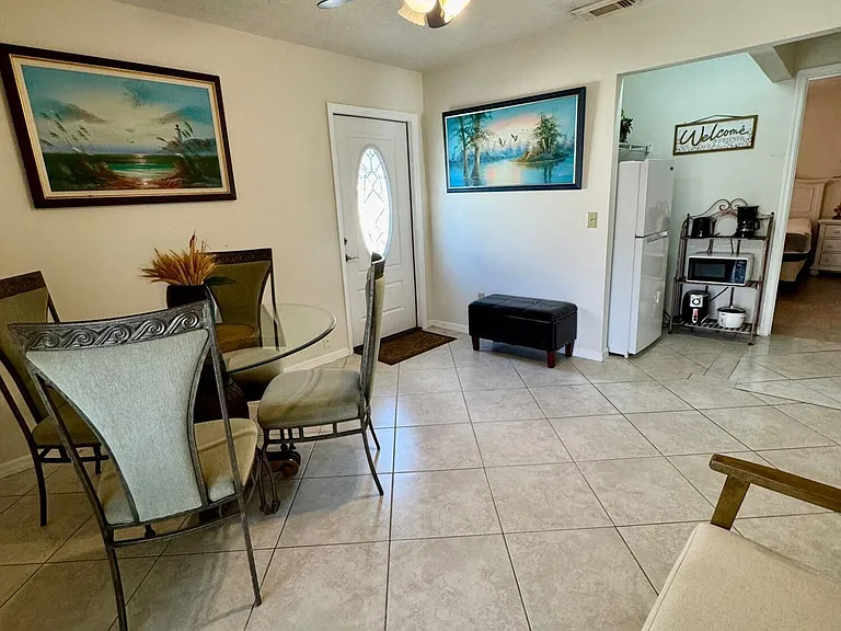 2141 SW Import Dr — Photo 6