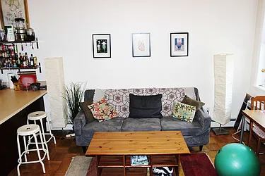 Rented by Doug McElhone LLC