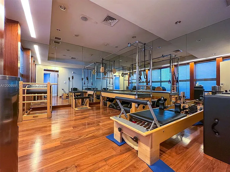 6799 Collins Ave #804 — Photo 34