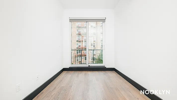 Rented by Nooklyn NYC LLC | media 29