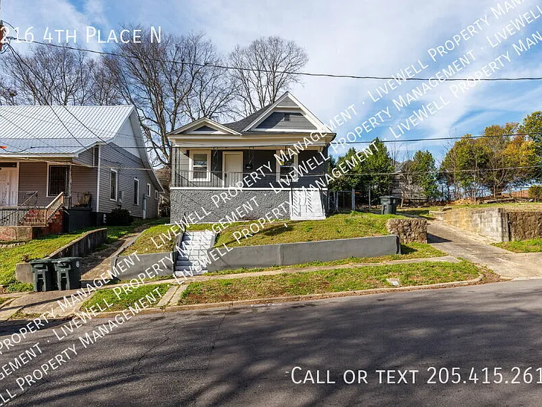 1216 4th Pl N — Photo 2