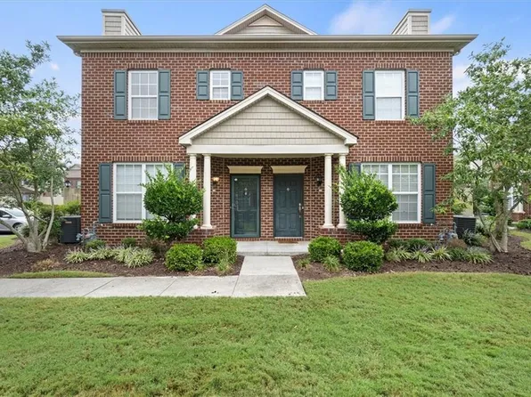 5333 Elston Ln, Virginia Beach, VA 23455