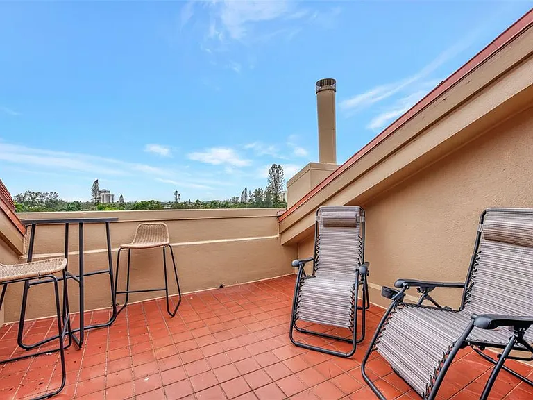 4900 Ocean Blvd #501 — Photo 52