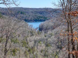 Mundell Rd, Eureka Springs, AR 72631