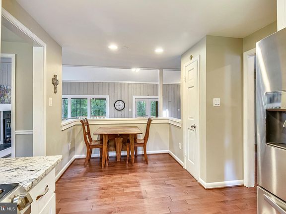 5th image of 3703 John Barnes Ln