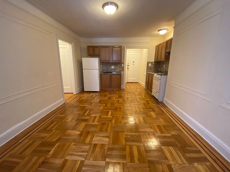 1st image of 118-18 Metropolitan Ave #11