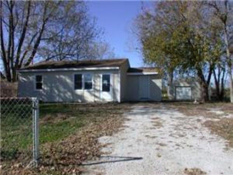 1st image of 18806 S Lakeside Ln