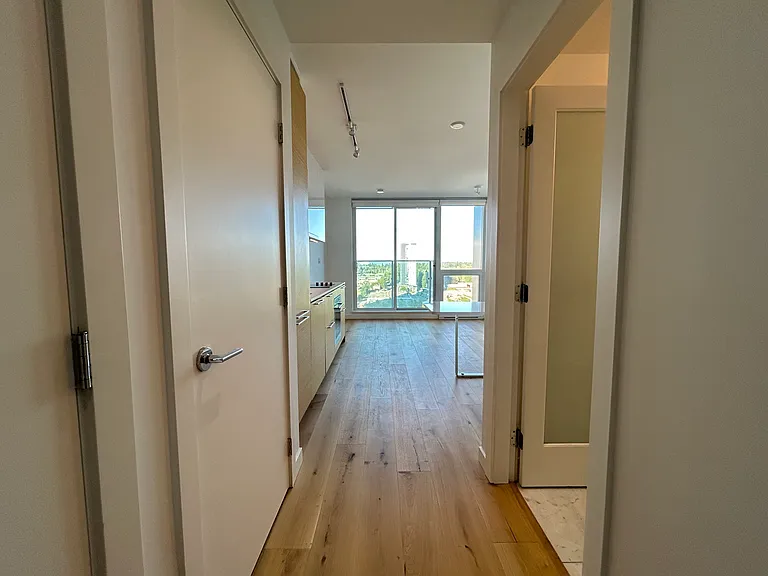 13438 Central Ave #2011 — Photo 9