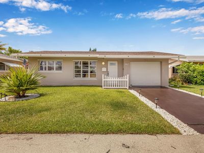 5703 NW 48 Avenue, Tamarac, FL, 33319